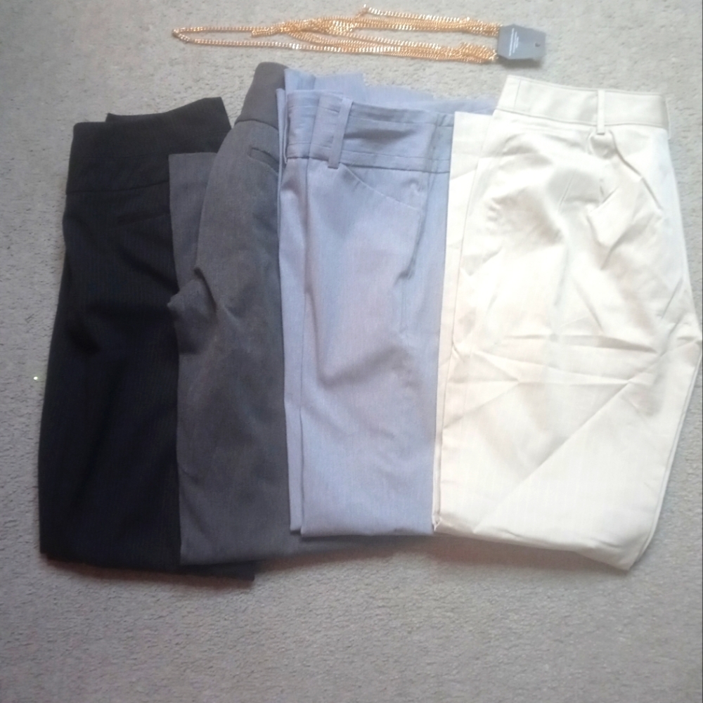 4 pair of women's size 2 short dress pants